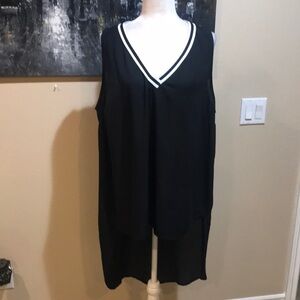 TORRID - Black and White V-Neck Sheer Hi-Low Rounded Hem Sleeveless Top-Size 3